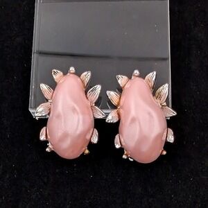 Vintage BSK Pink Thermoset Cabochon Clip On Earrings Silver‎ Tone MCM